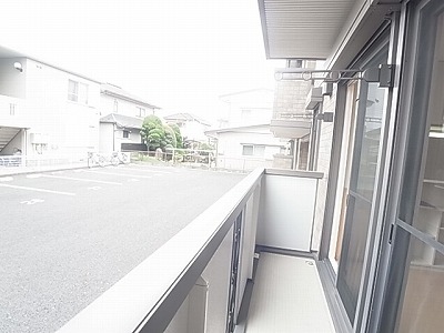 メルヴェイユⅤ ベランダ