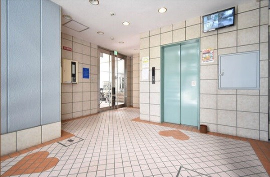 クレセール阿波座 エントランス