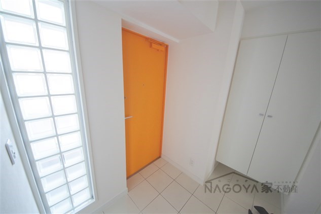 ＮＳ．ＺＥＡＬ泉 玄関