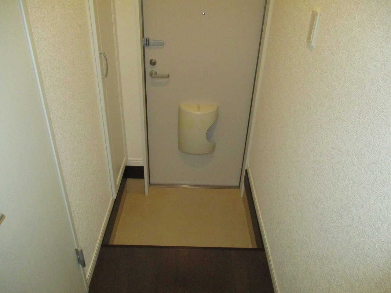 MTハイツ 玄関