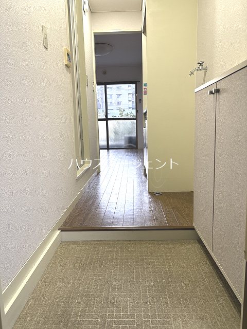 コーポみよし 玄関