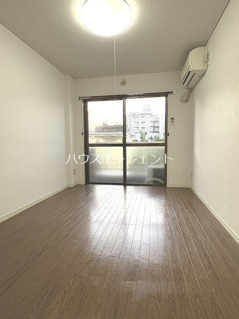 コーポみよし リビング