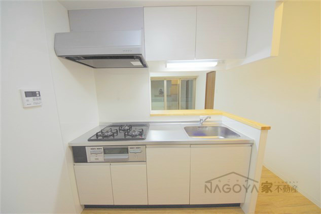 ペルテ金山 キッチン