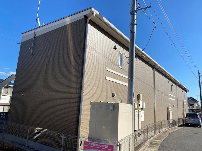 アヴニール 203号室 外観