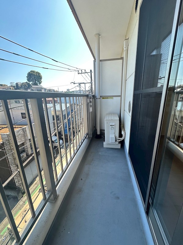 マーヴェル岸谷 ベランダ