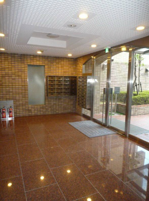 大阪府大阪市西区北堀江３丁目 エントランス