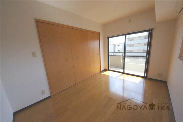 マ・メゾン千種公園 ベッドルーム