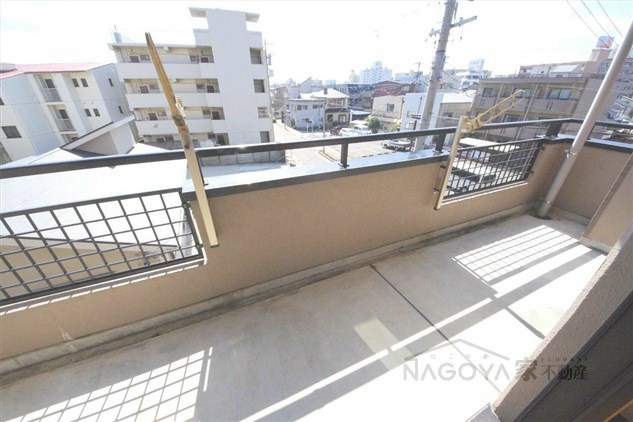 マ・メゾン千種公園 ベランダ