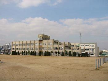 コージーコート法善寺 小学校