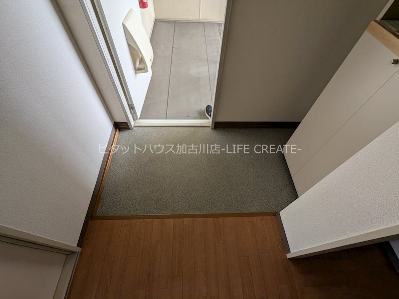 フレグランス宝殿Ａ 玄関