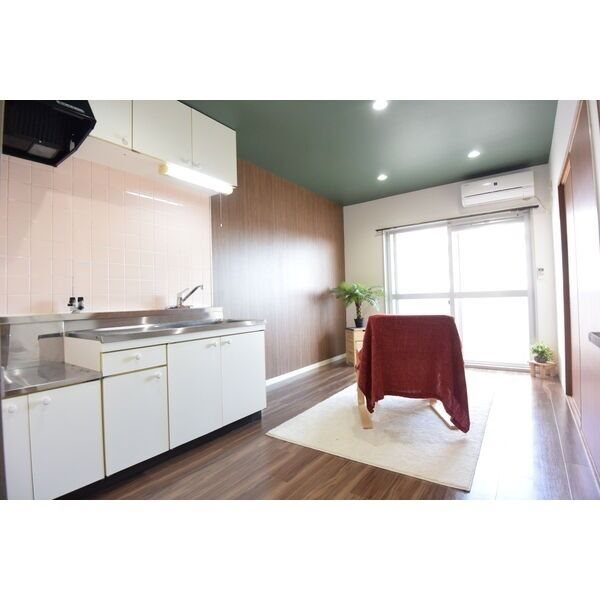 アメニティ中田Ⅲ リビング