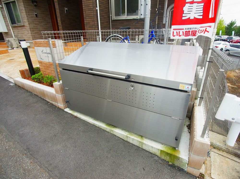 ストロベリーカーサⅧ-2  その他外観3