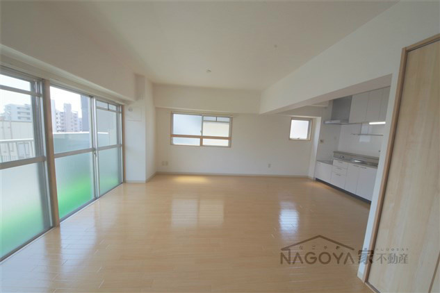 第３フクマルビル リビング