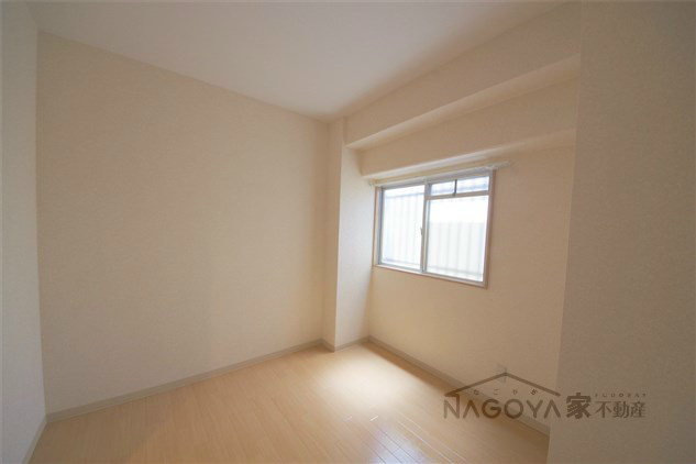 第３フクマルビル ベッドルーム