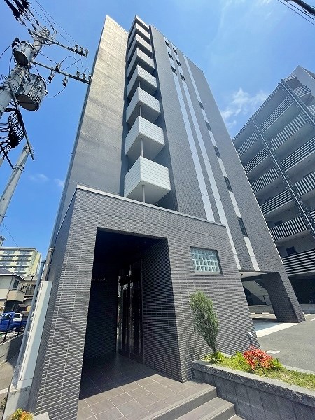 U-Basic reef 三萩野(ユー・ベーシックリーフ三萩野)  801号室 外観