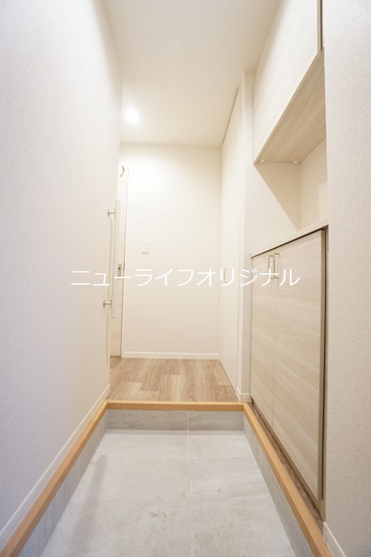 エレガンス湘南 玄関