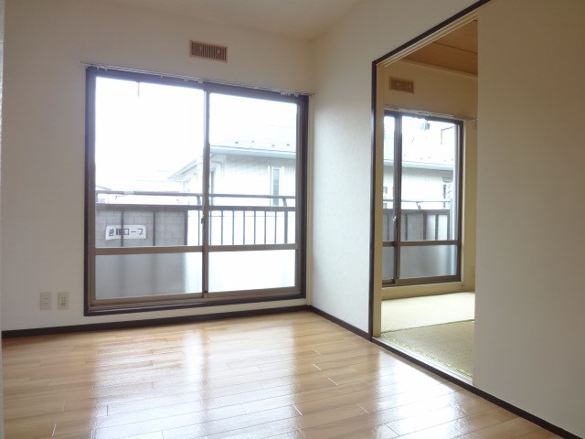 八重山ハイツ リビング