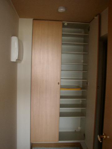 スイートアイ 玄関