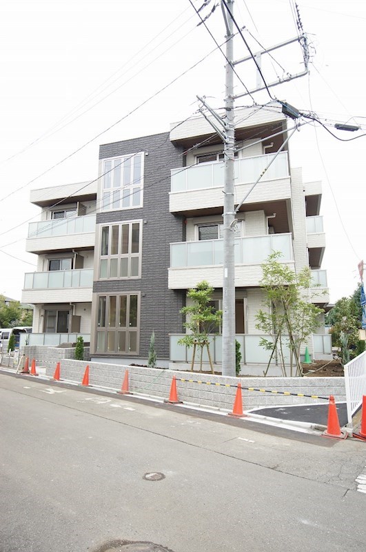 エレガンス湘南 外観