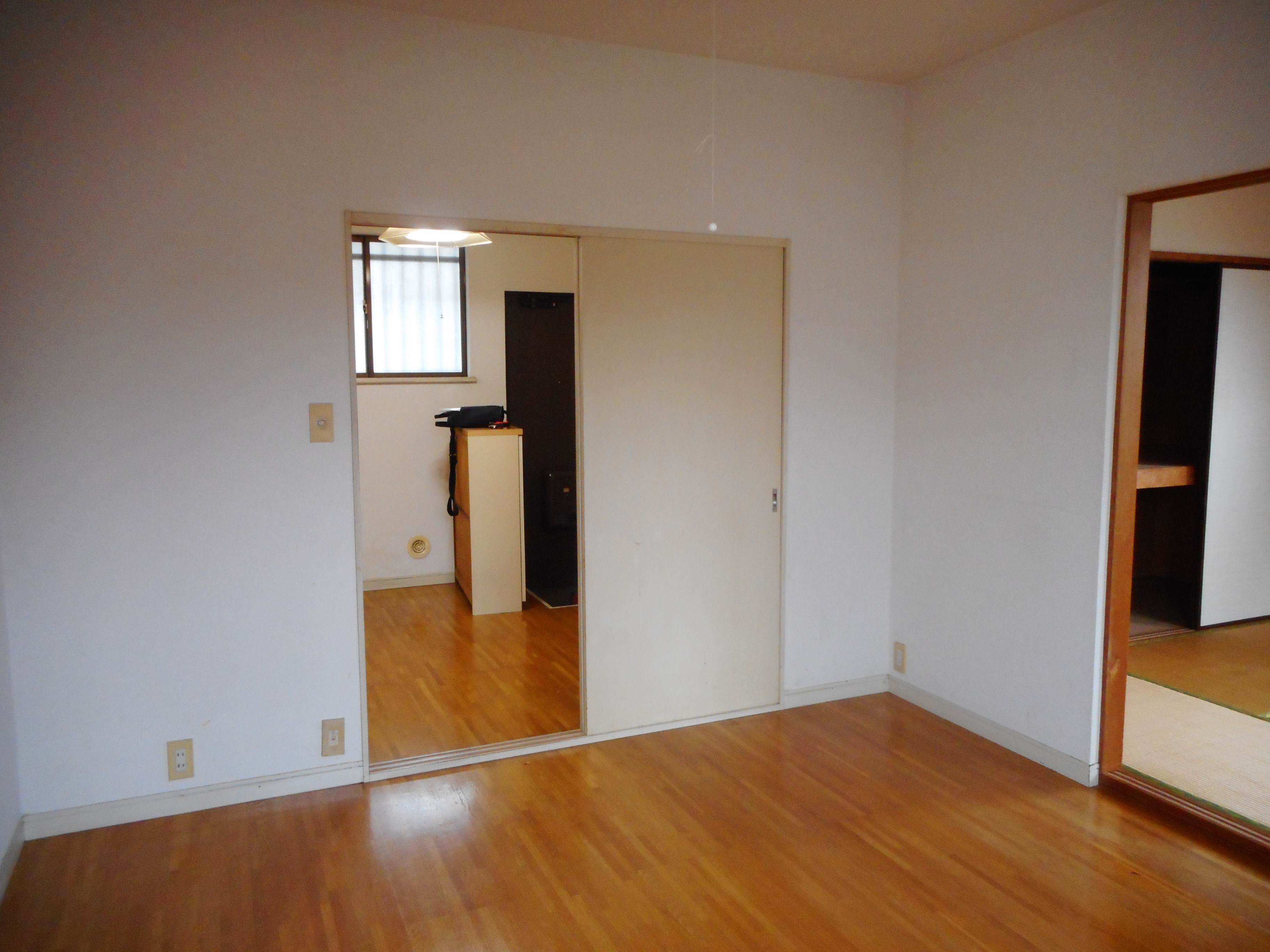 サンパレス八千代台6番館 リビング