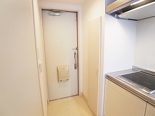 リブリ・ルーエ 玄関