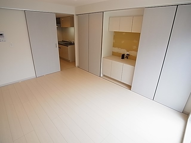 リブリ・ルーエ リビング