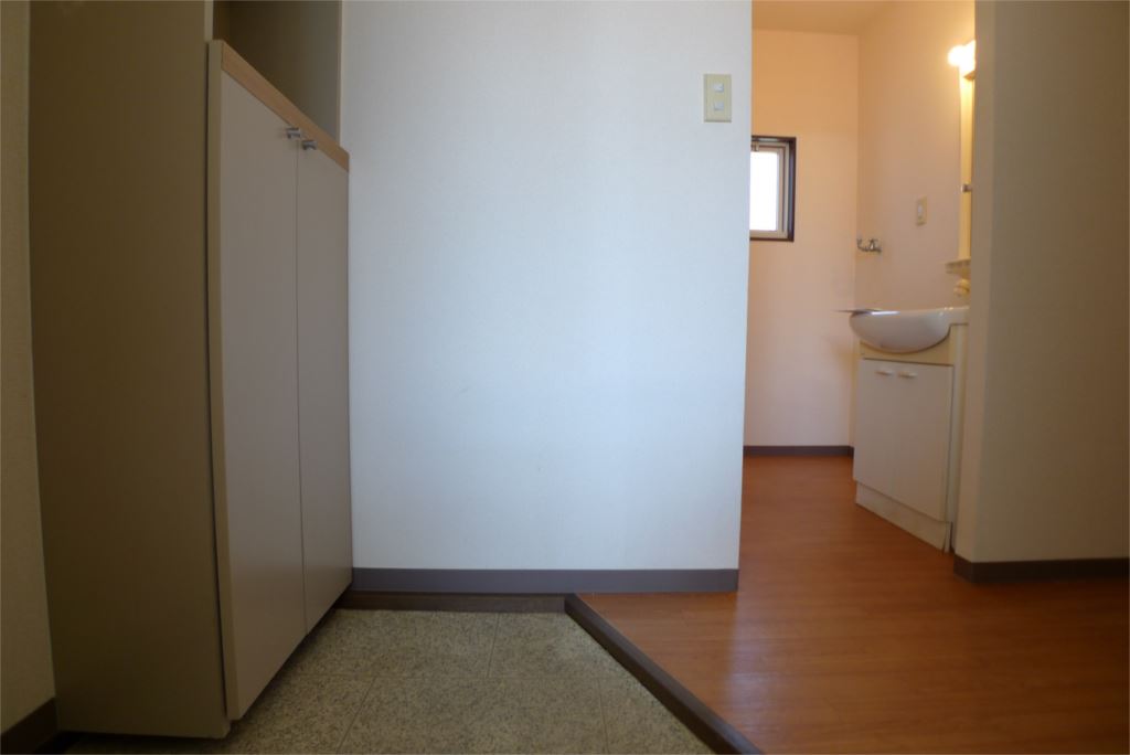 メゾンクレール 玄関