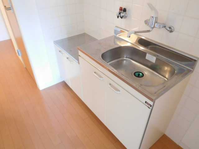 ベンベヌティー キッチン