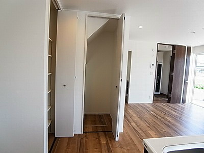 プリマヴェーラ（栄町西戸建） その他11