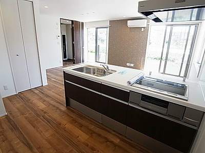 プリマヴェーラ（栄町西戸建） キッチン