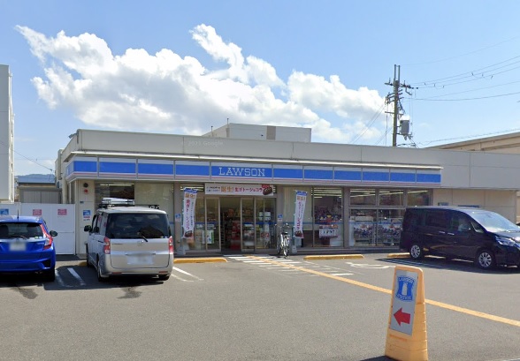メゾン・ド・サカエ コンビニ