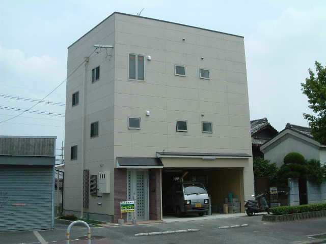 コーポウエムラ 外観