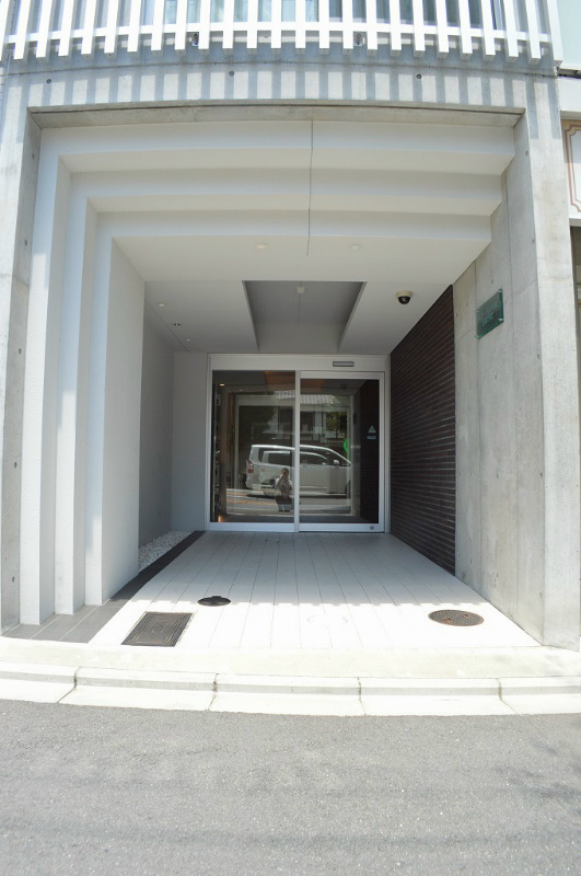 ラスパルマス京都円町 エントランス