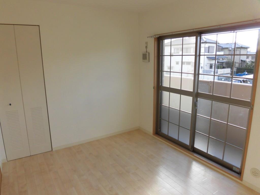 ジュネスト1番館 ベッドルーム