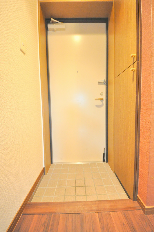 アジュール相生 玄関