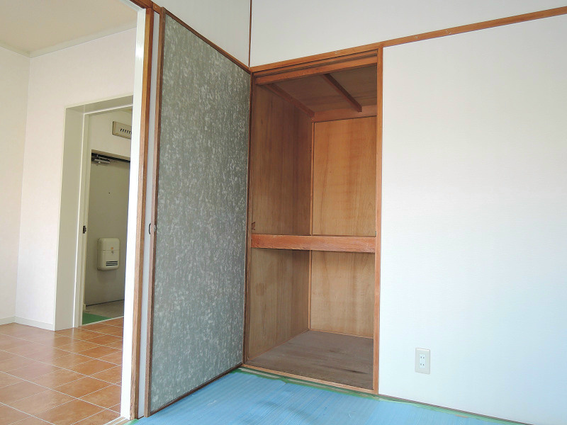 江尻マンション 収納