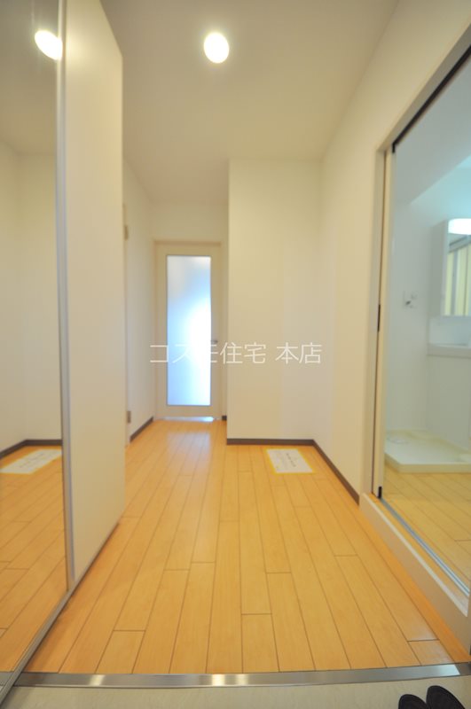 ラ・フォーレ久宝園 玄関