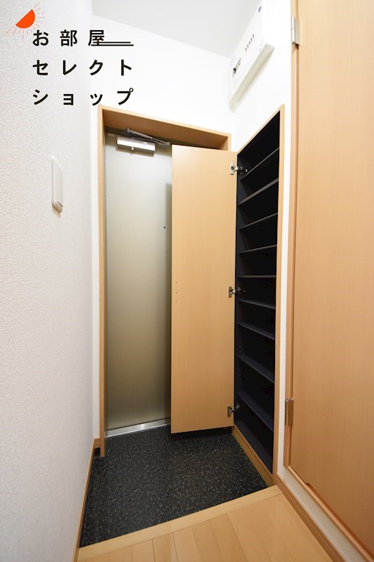 アルテミス八尾Ⅰ　 玄関