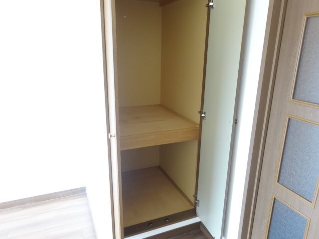 クラスター 収納