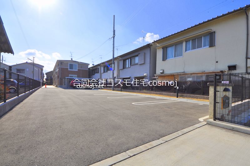 プランテM 駐車場