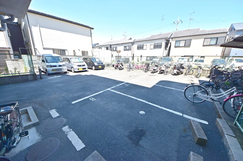 アクティ金田 駐車場