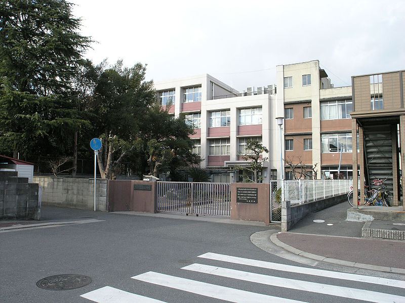 アクティ金田 中学校