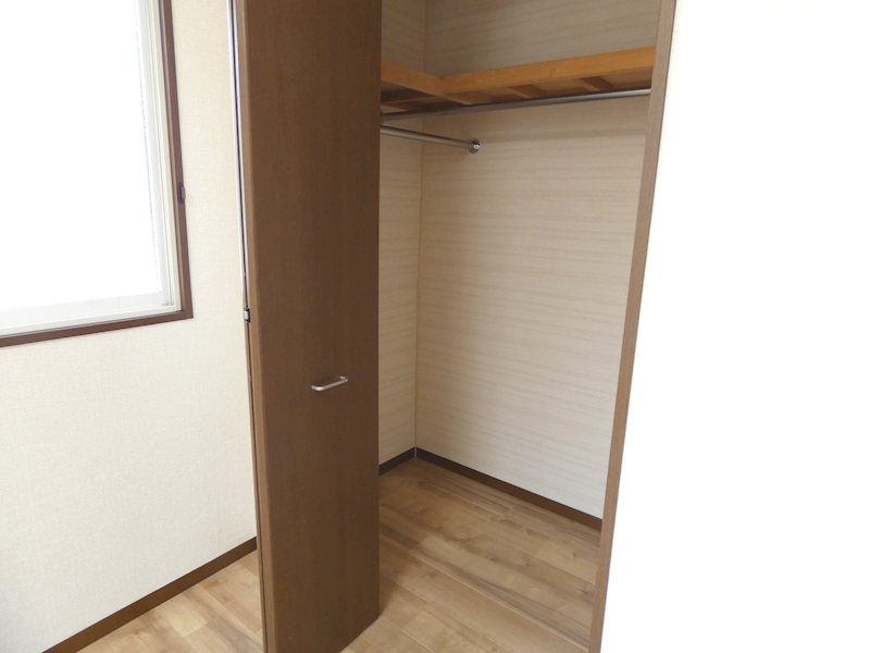 ヴィルヌーブ清水Ｃ棟 収納