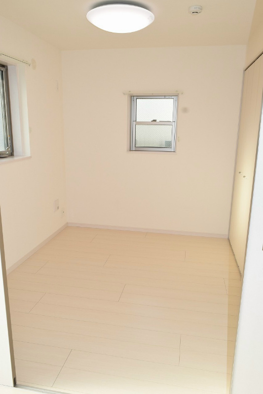 リブリ・南湖 ベッドルーム