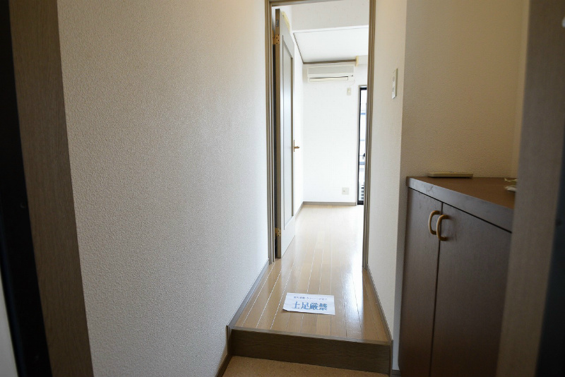 サウザンド59 玄関