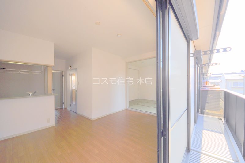 新栄プロパティー恩智　Ⅲ(パークハイツたつみⅡ） ベランダ