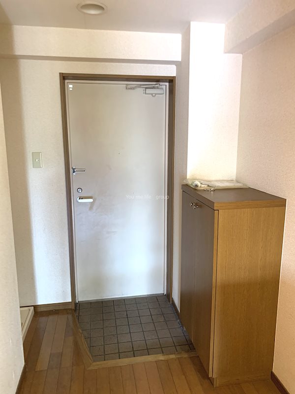 グランレスパス 玄関
