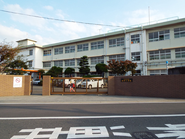 グリンヴェル B棟 小学校