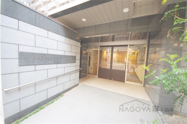 プレサンスロジェ泉 その他外観1