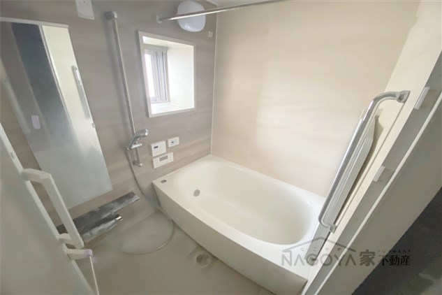 プレサンスロジェ泉 風呂画像